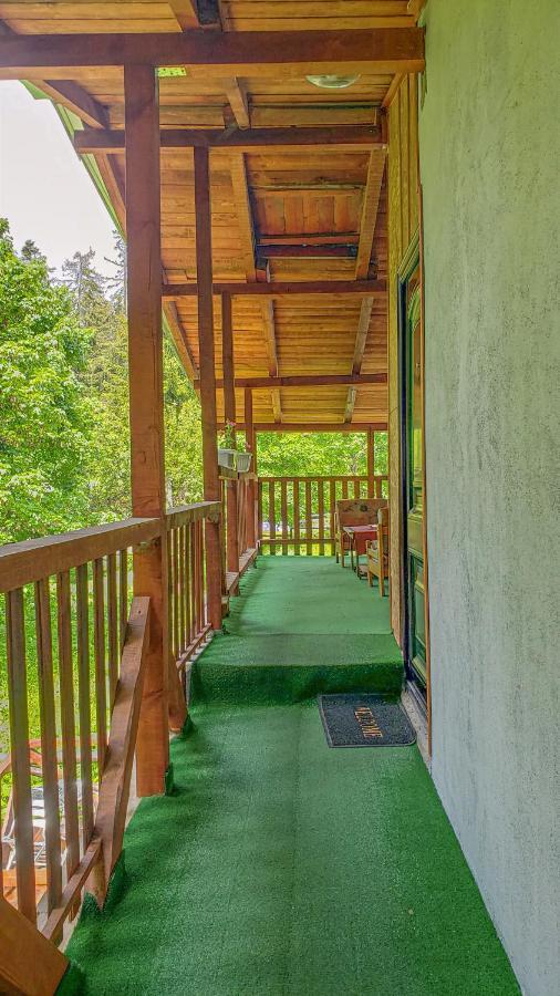 Guest Rooms- Klepalski House โบโรเวทส์ ภายนอก รูปภาพ